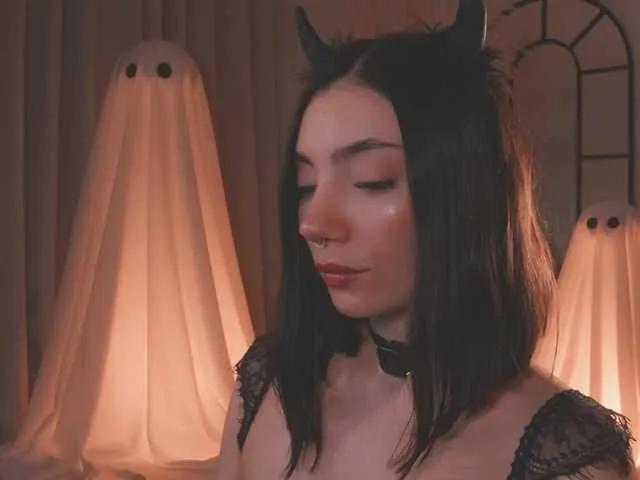 AmyArmstrong on BongaCams 