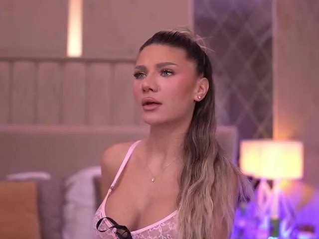 BlairSander — Neck kisses, romantic dates, very slow unforgettable sex