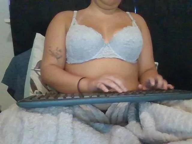 spookysmokes on BongaCams 