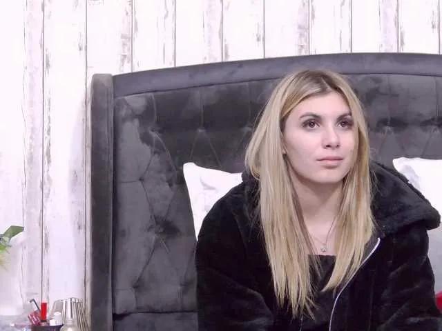 SweetAnisia — Rough or gentle? That's not what matters. What turns me on is real connection, the kind that starts with a simple 