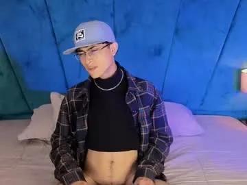 aaron_eze on Chaturbate 