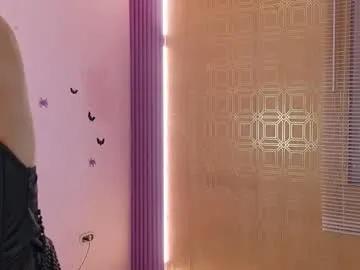 bella19__ on Chaturbate 