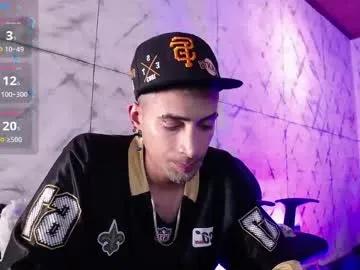 drakeneumann — GOAL: -- I rub my cock over the fabric, slow [35 tokens remaining] 