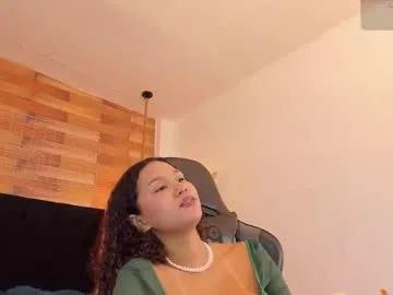 emily_brown04 — GOAL: Sexy, horny and Naughty [33 tokens remaining] Welcome to my room! #ebony #anal #squirt #skinny #young