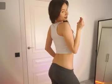 honey_pixie — Goal: 2 finger masturbate my asshole [211 tokens left] #bigboobs #squirt #teen #anal