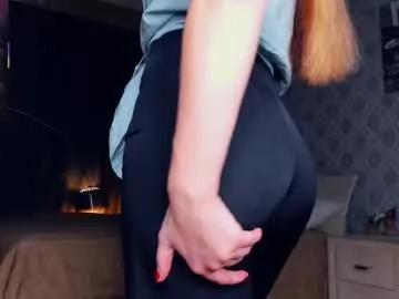 jeanicecoult — GOAL: massage my boobs closeup [28 tokens remaining] Welcome to my room, I'm new! Help me to get 50 thumbs up ><  #feet #shy #18 #lovense #new