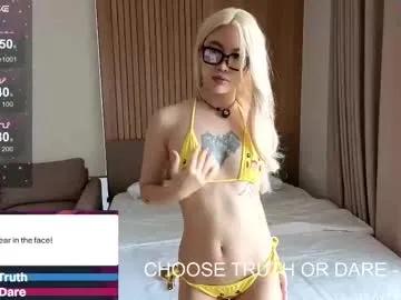 kim_ryu — Shower stream - Goal: Open my towel slightly [48 tokens left] #shy #asian #18 #new #blond