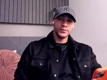 larry_jones on Chaturbate 