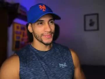 larry_jones on Chaturbate 