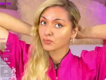 lunitadiva — Dance sexy or  Deep throat #smallcock #lovense #trans #petite #blonde