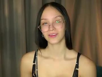 mariannsullivant — Hello my love, welcome to my hot room! Goal: take off the straps and move the ice over upper chest without removing bra <3 #teen #18 #new #shy #natural [33 tokens remaining]