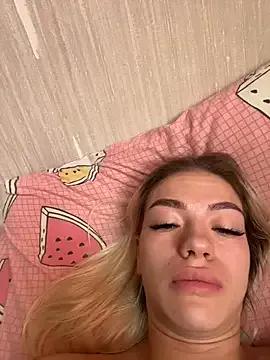 -Sexy_Barbie- — two finger in pussy