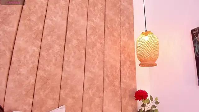 _alishaa_c — Cameltoe + Boobs show 