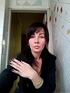 Adeline3302's avatar