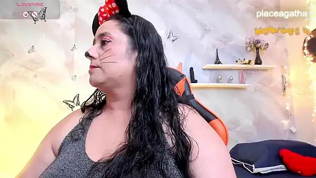 agathaxxx-69 on StripChat 