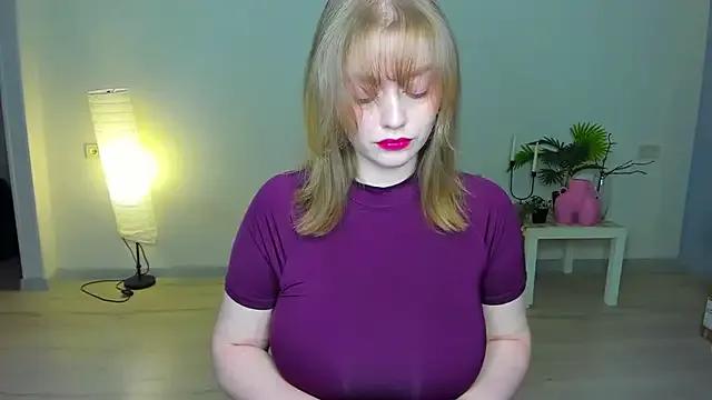 AidaPerry on StripChat 