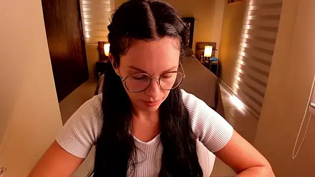 anabel_025 on StripChat 