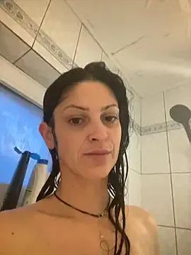 anissawhitenss's avatar