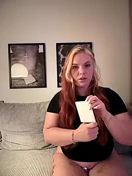 AnjaAmelia on StripChat 