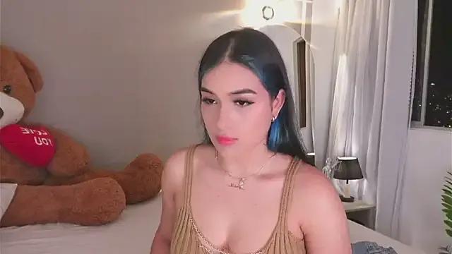 AnnyHizzle on StripChat 