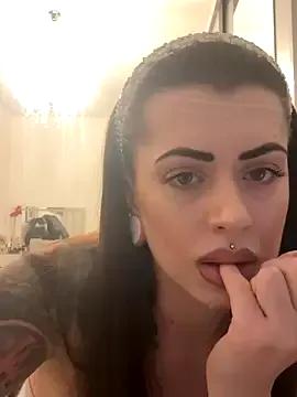 Barbie_1312 on StripChat 