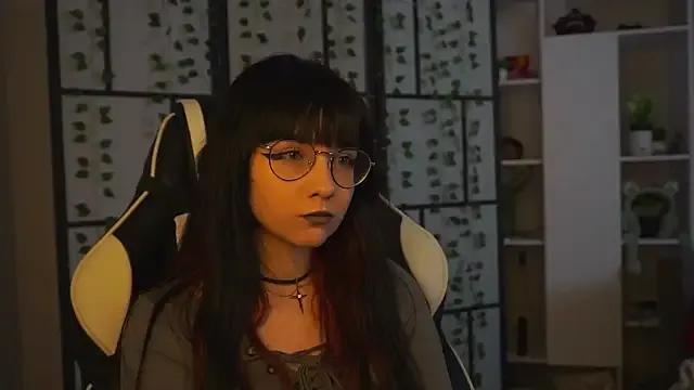 BereniceBattersby on StripChat 