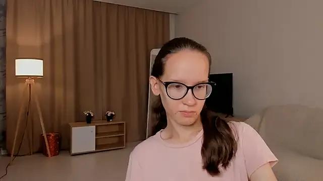 BettyBrowni on StripChat 