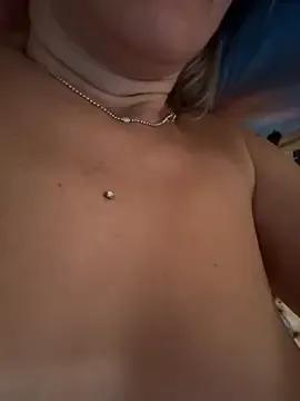 casalinga88 on StripChat 