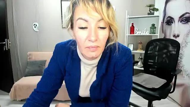 Cassandra_Hotty on StripChat 