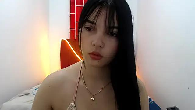 celeste_veryhot on StripChat 