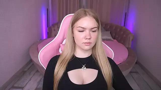 CelesteNoir on StripChat 