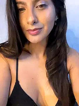 chicachocolate01 on StripChat 