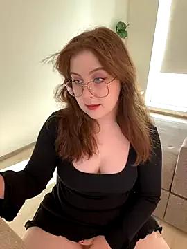 cinnabon_ on StripChat 