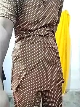 Cute-Naavya — Plug in anal