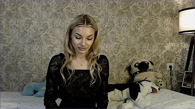 Ella_Milla — Sit on the splits