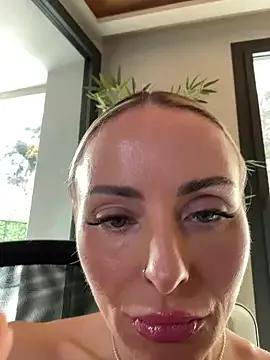 EmaSalis — Group on StripChat