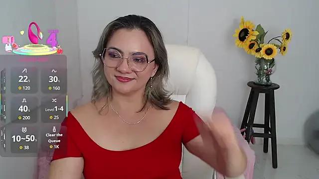 Ghada_milf — naked in public