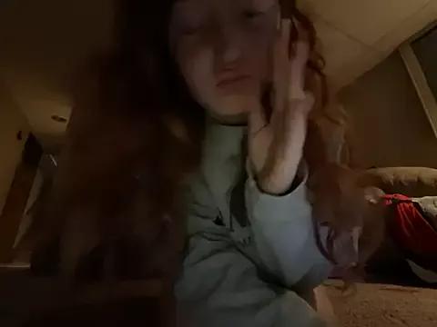 gingerbabe18 on StripChat 