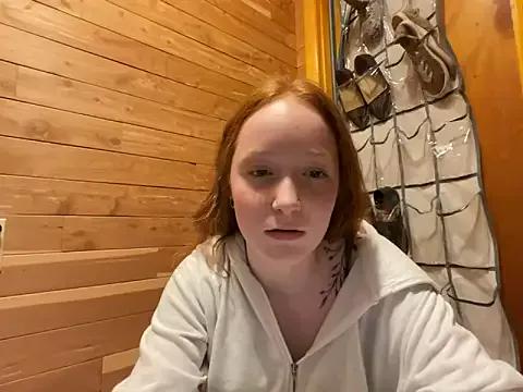 gingerbabe18 on StripChat 