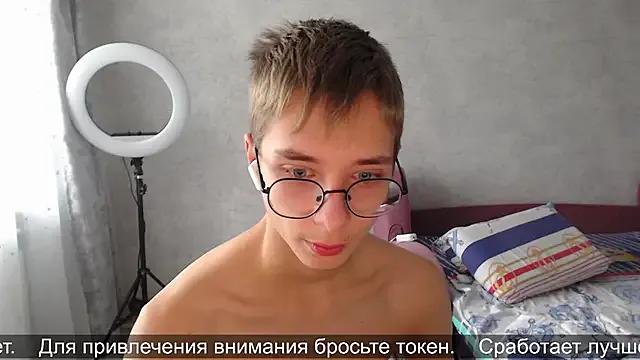 glasses_cat — Cum show