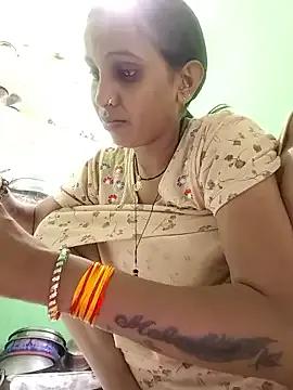 Hotty-Nidhi on StripChat 