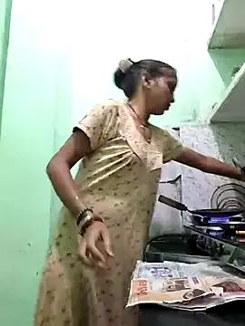 Hotty-Nidhi on StripChat 