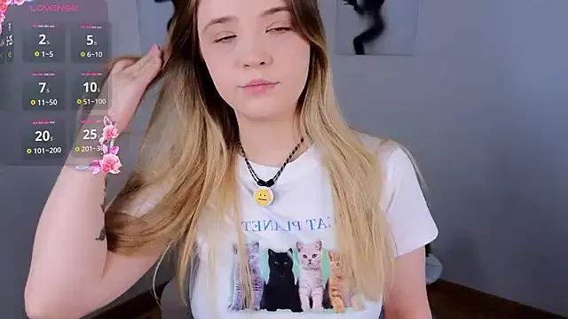 JeanToh — show ass