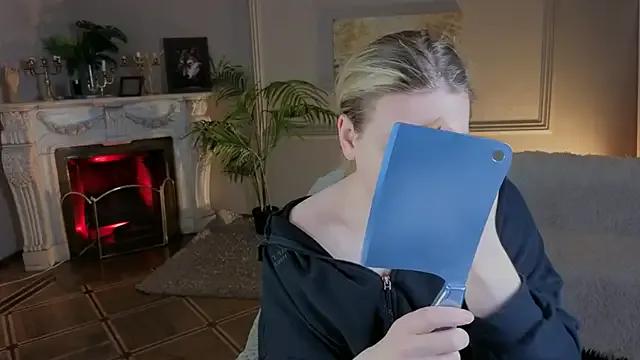 Jes_Solar — show ass