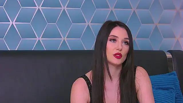 KassieWeins — let me your touch on my body