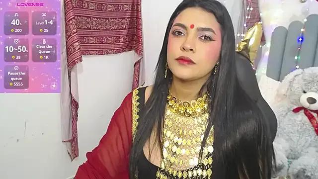 lakshmiraniii — body painting on the abdomen and hips