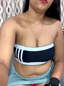 little_shadow on StripChat 