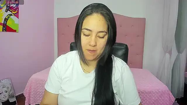 lizzaxs on StripChat 