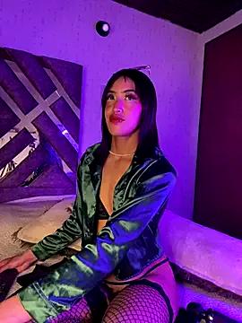 MichelleDiaz_Pink —  Saliva in tits    BLOWJOB DEE