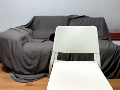 MiliExteraaa on StripChat 